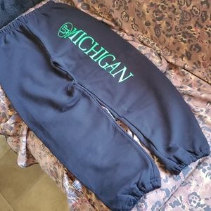 Sweat Pants with UP Michigan logo.